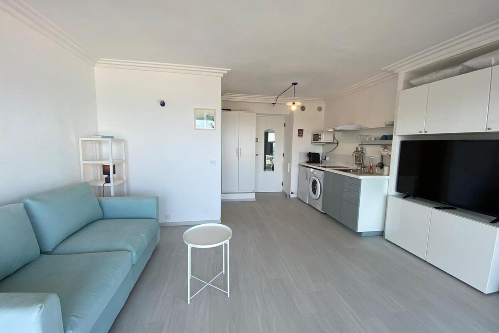 06At1 - Cosy Seaside Studio In An Ideal Location Antibes Exterior foto